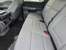 Ford F-150 Lightning Flash 4WD SuperCrew 5.5' Box 2025