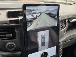 Ford F-150 Lightning Flash 4WD SuperCrew 5.5' Box 2025