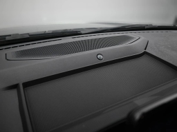 Ford F-150 Lightning Flash 4WD SuperCrew 5.5' Box 2025