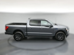 Ford F-150 Lightning Flash 4WD SuperCrew 5.5' Box 2025