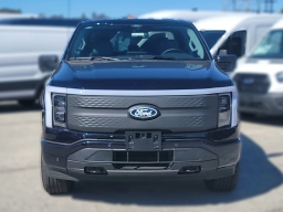 Ford F-150 Lightning Flash 4WD SuperCrew 5.5' Box 2025