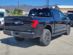 Ford F-150 Lightning Flash 4WD SuperCrew 5.5' Box 2025