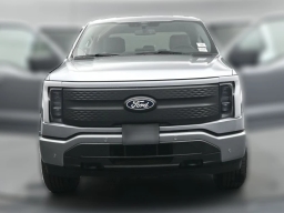 Ford F-150 Lightning Flash 4WD SuperCrew 5.5' Box 2025