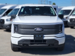 Ford F-150 Lightning Flash 4WD SuperCrew 5.5' Box 2025