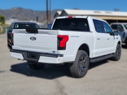 Ford F-150 Lightning Flash 4WD SuperCrew 5.5' Box 2025