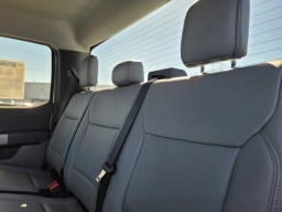 Ford F-150 Lightning Flash 4WD SuperCrew 5.5' Box 2025