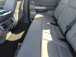 Ford F-150 Lightning Flash 4WD SuperCrew 5.5' Box 2025