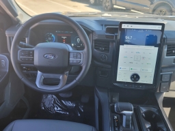 Ford F-150 Lightning Flash 4WD SuperCrew 5.5' Box 2025