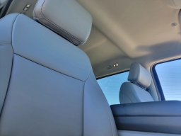 Ford F-150 Lightning Flash 4WD SuperCrew 5.5' Box 2025