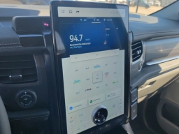 Ford F-150 Lightning Flash 4WD SuperCrew 5.5' Box 2025