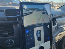 Ford F-150 Lightning Flash 4WD SuperCrew 5.5' Box 2025