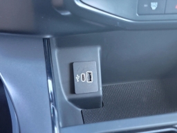 Ford F-150 Lightning Flash 4WD SuperCrew 5.5' Box 2025