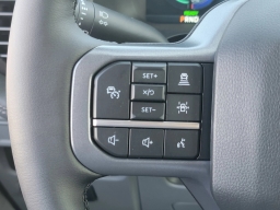 Ford F-150 Lightning Flash 4WD SuperCrew 5.5' Box 2025