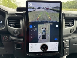 Ford F-150 Lightning Flash 4WD SuperCrew 5.5' Box 2025