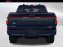 Ford F-150 Lightning LARIAT 4WD SuperCrew 5.5' Box 2025