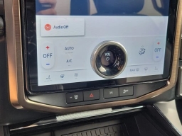 Ford F-150 Lightning LARIAT 4WD SuperCrew 5.5' Box 2025