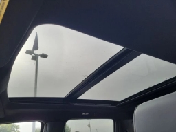 Ford F-150 Lightning LARIAT 4WD SuperCrew 5.5' Box 2025