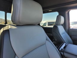 Ford F-150 Lightning LARIAT 4WD SuperCrew 5.5' Box 2025