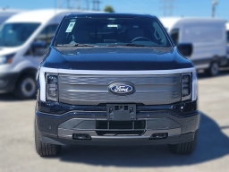 Ford F-150 Lightning LARIAT 4WD SuperCrew 5.5' Box 2025