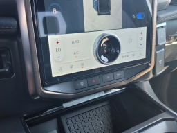 Ford F-150 Lightning LARIAT 4WD SuperCrew 5.5' Box 2025