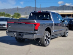 Ford F-150 Lightning Platinum 4WD SuperCrew 5.5' Box 2025