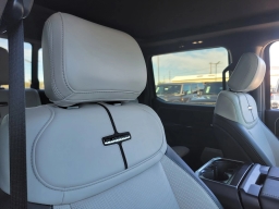 Ford F-150 Lightning Platinum 4WD SuperCrew 5.5' Box 2025