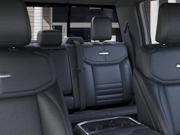 Ford F-150 Lightning Platinum 4WD SuperCrew 5.5' Box 2025