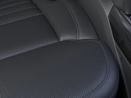 Ford F-150 Lightning Platinum 4WD SuperCrew 5.5' Box 2025