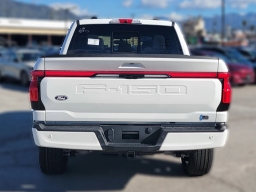 Ford F-150 Lightning Platinum 4WD SuperCrew 5.5' Box 2025