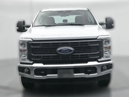 Ford Super Duty F-250 SRW XL 2WD Crew Cab 6.75' Box 2026