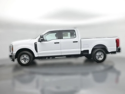 Ford Super Duty F-250 SRW XL 2WD Crew Cab 6.75' Box 2026