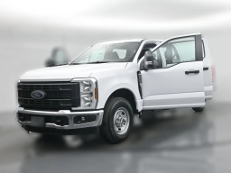 Ford Super Duty F-250 SRW XL 2WD Crew Cab 6.75' Box 2026