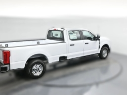Ford Super Duty F-250 SRW XL 2WD Crew Cab 8' Box 2026