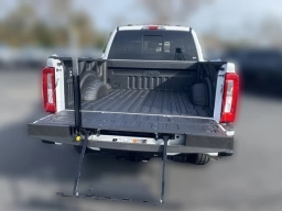 Ford Super Duty F-250 SRW XL 4WD Crew Cab 6.75' Box 2026