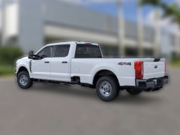 Ford Super Duty F-250 SRW XL 4WD Crew Cab 8' Box 2026