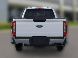 Ford Super Duty F-250 SRW XL 4WD Crew Cab 8' Box 2026