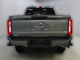 Ford Super Duty F-250 SRW XL 4WD Crew Cab 6.75' Box 2026