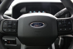 Ford Super Duty F-250 SRW XL 4WD Crew Cab 6.75' Box 2026