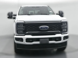 Ford Super Duty F-250 SRW XL 4WD Crew Cab 8' Box 2026