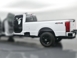 Ford Super Duty F-250 SRW XL 4WD Crew Cab 8' Box 2026