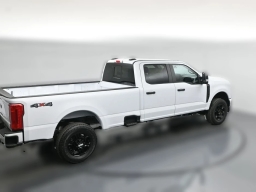 Ford Super Duty F-250 SRW XL 4WD Crew Cab 8' Box 2026
