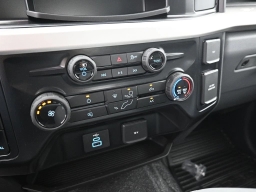 Ford Super Duty F-250 SRW XL 4WD Crew Cab 6.75' Box 2026