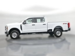 Ford Super Duty F-250 SRW XL 4WD Crew Cab 6.75' Box 2026