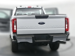 Ford Super Duty F-250 SRW XL 4WD Crew Cab 6.75' Box 2026