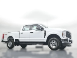 Ford Super Duty F-250 SRW XL 4WD Crew Cab 6.75' Box 2026