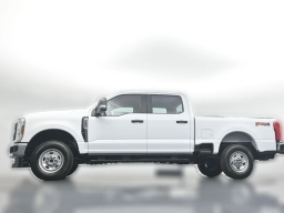 Ford Super Duty F-250 SRW XL 4WD Crew Cab 6.75' Box 2026