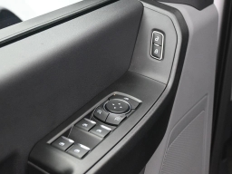 Ford Super Duty F-250 SRW XL 4WD Crew Cab 6.75' Box 2026