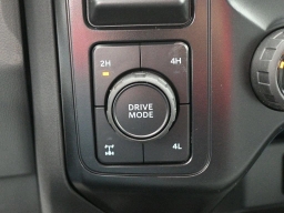 Ford Super Duty F-250 SRW XL 4WD Crew Cab 6.75' Box 2026