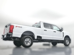 Ford Super Duty F-250 SRW XL 4WD Crew Cab 6.75' Box 2026