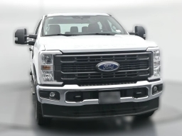 Ford Super Duty F-250 SRW XL 4WD Crew Cab 6.75' Box 2026